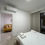 Dennys New Bazaar Delight Apartamento *