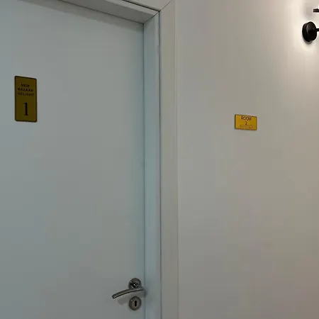 Daire Dennys New Bazaar Delight