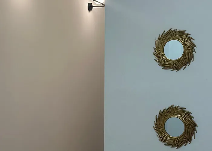 Dennys New Bazaar Delight Apartment Tirana