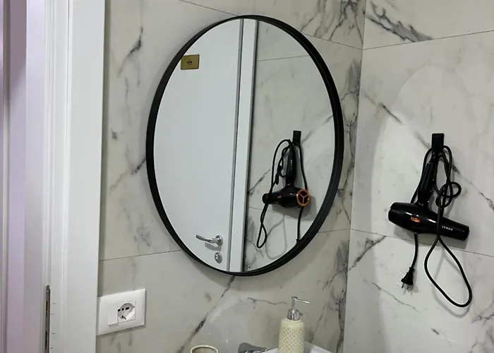 Appartement Dennys New Bazaar Delight Tirana