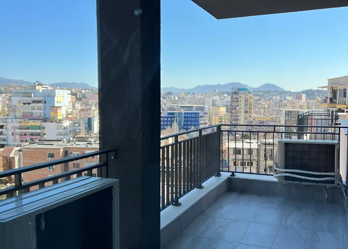 Appartement Dennys New Bazaar Delight Tirana